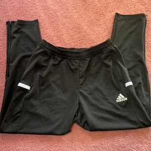 Adidas aeroready training pants Men’s Large.